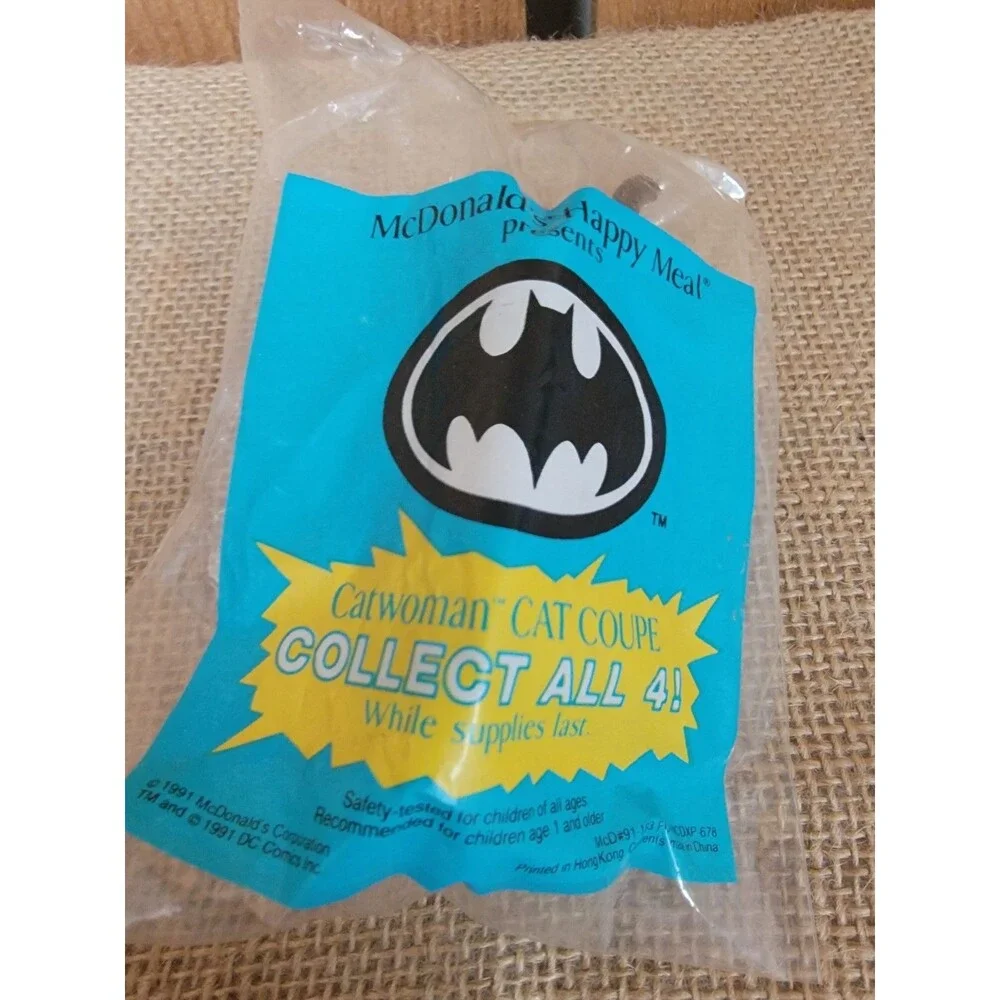 DC Comics McDonalds Toy Batman Returns 1991 Happy Meal Catwoman Cat Coupe Sealed